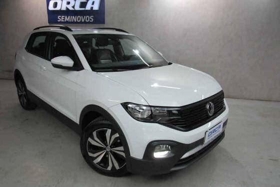 VOLKSWAGEN T-CROSS 1.0 200 TSI TOTAL FLEX AUTOMÁTICO VOLKSWAGEN T-CROSS 1.0 200 TSI TOTAL FLEX AUTOMÁTICO